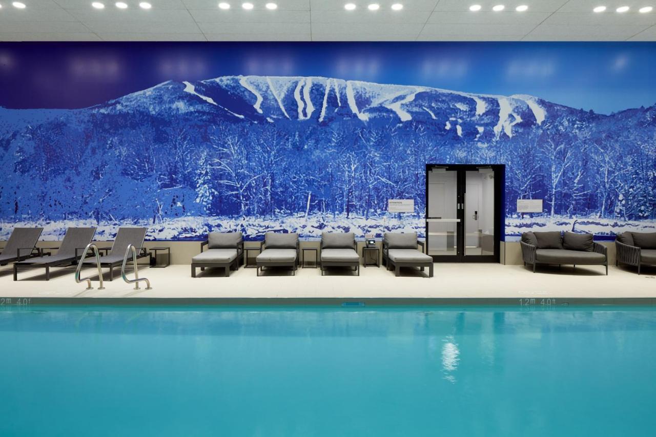 Delta Hotels By Marriott Mont Sainte-Anne, Resort & Convention Center Beaupre Bagian luar foto