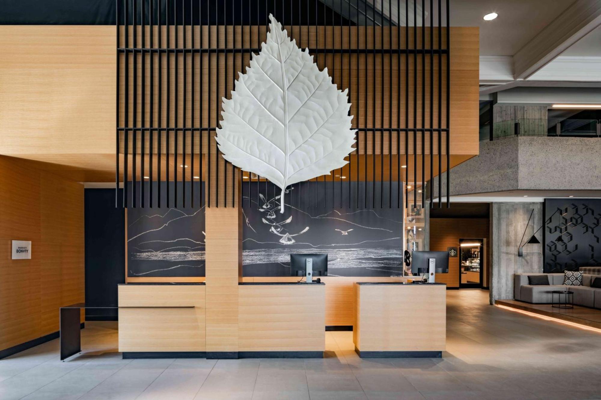 Delta Hotels By Marriott Mont Sainte-Anne, Resort & Convention Center Beaupre Bagian luar foto